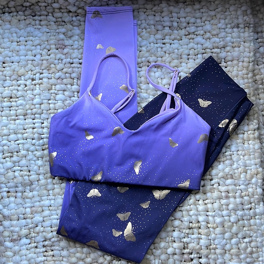 Beach riot butterfly SET worn once, perfect condition, no flaws